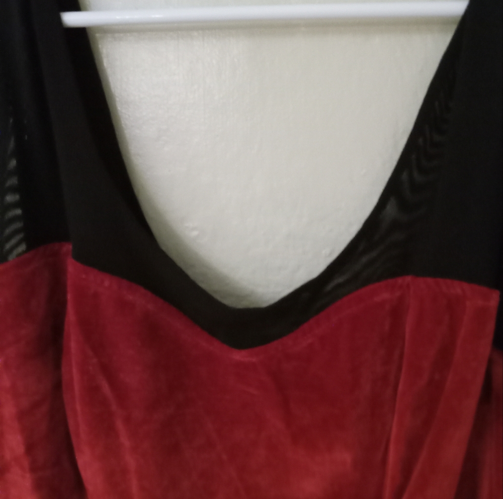Dress - Picture 3 of 5